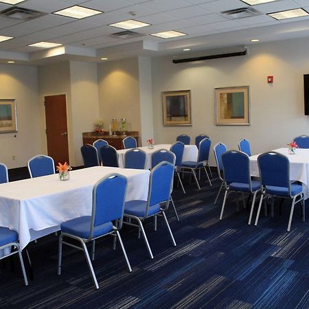 Holiday Inn Express Leland - Wilmington Area By Ihg Exteriör bild