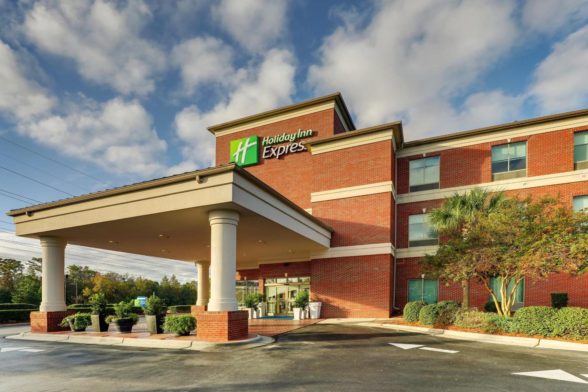 Holiday Inn Express Leland - Wilmington Area By Ihg Exteriör bild