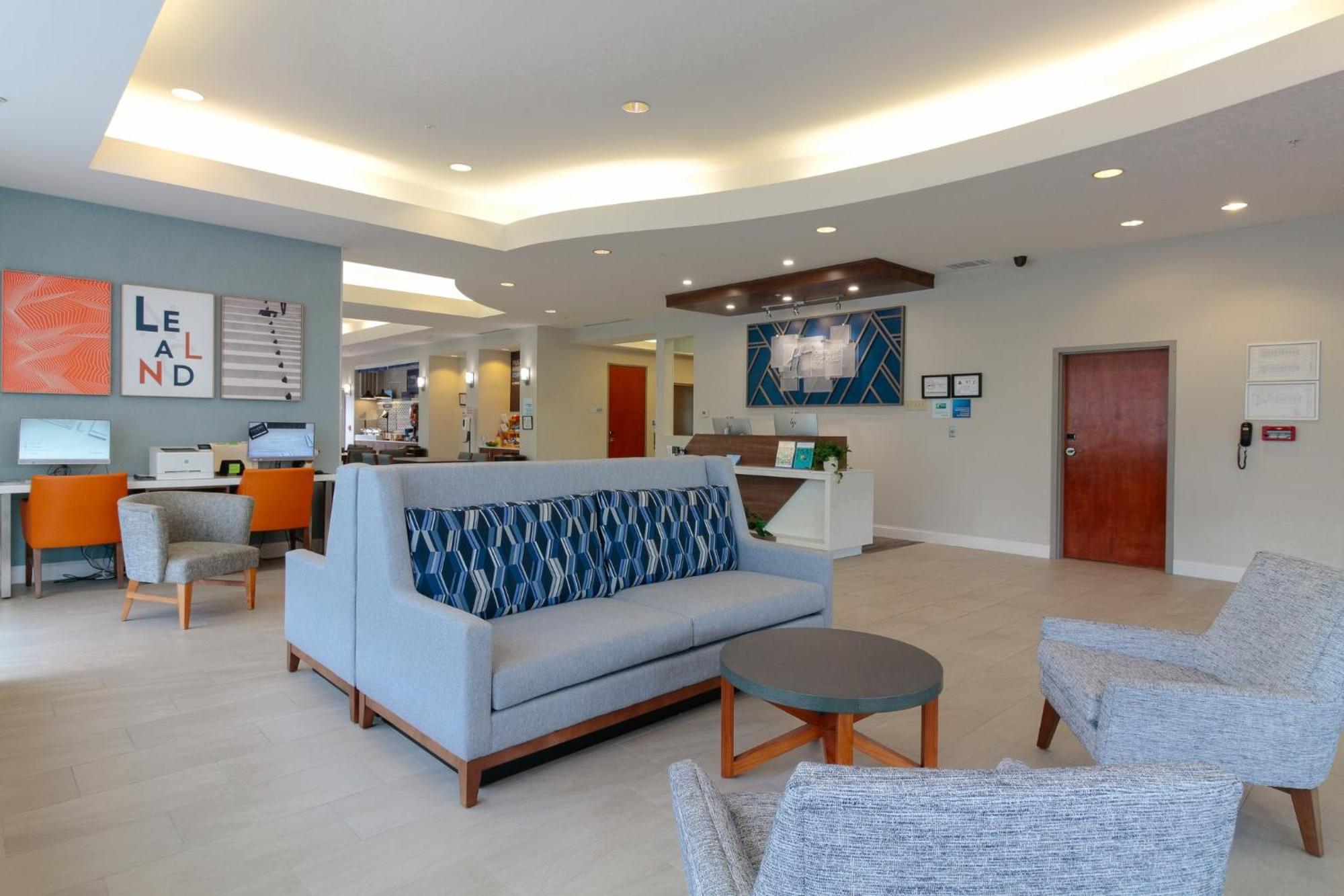 Holiday Inn Express Leland - Wilmington Area By Ihg Exteriör bild